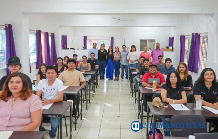 Inaugura Tey Gutiérrez curso de oratoria