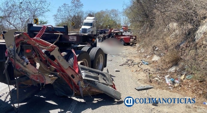 Libramiento El Colomo accidente de tráiler