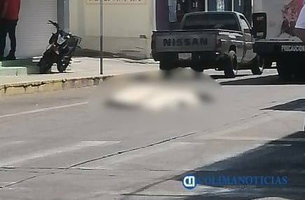Mujer atropellada por un camión