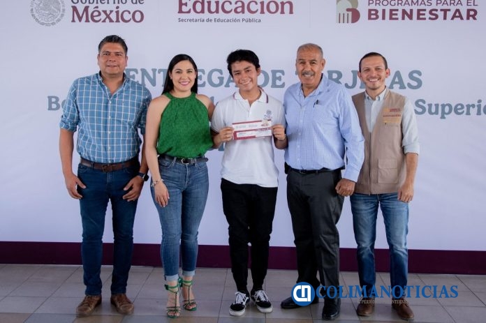 Indira programas sociales
