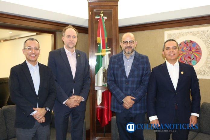 Visita de trabajo del rector a Ricardo Villanueva, SEP_Iván, David, Ricardo y Christian