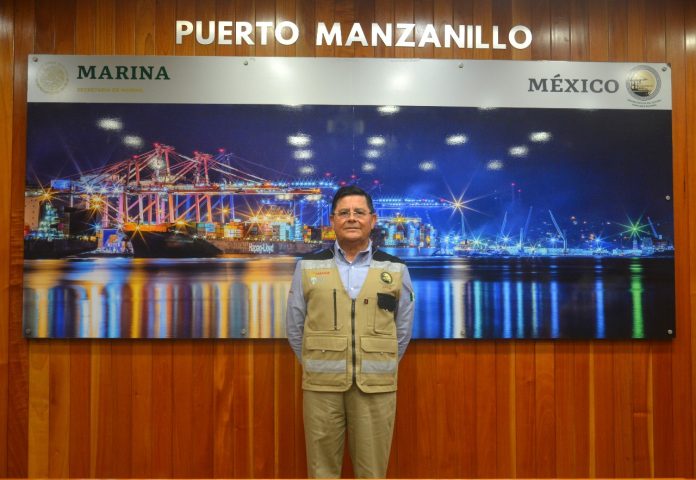 Almirante Mario Alberto Gasque Peña