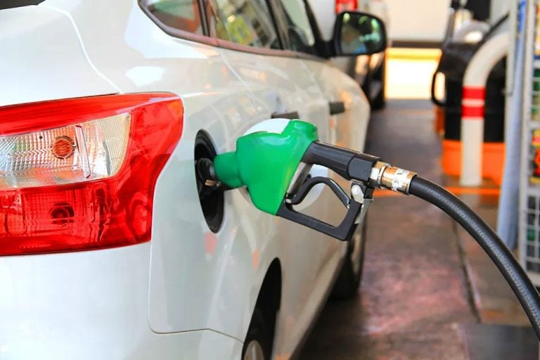 Únicamente 8 gasolineras del Estado incumplen con precio “pactado” del diésel