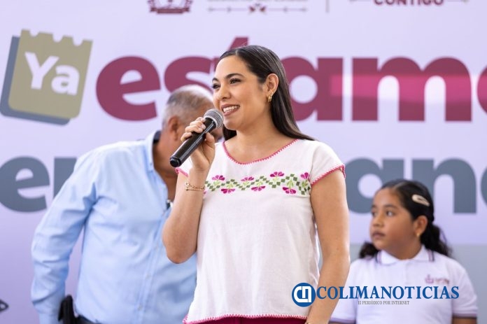 Gobernadora sigue entregando Mi ColiBeca