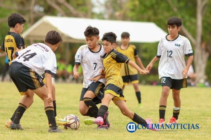 Inició en Colima el futbol de la Olimpiada Nacional Conade 2025; selectivos locales debutan con una victoria y tres derrotas