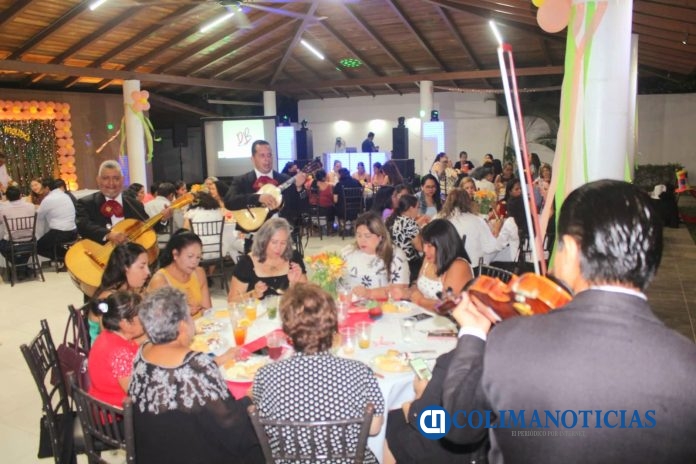 Madres trabajadoras son el motor del municipio de Colima Sindicato Unión y Armonía