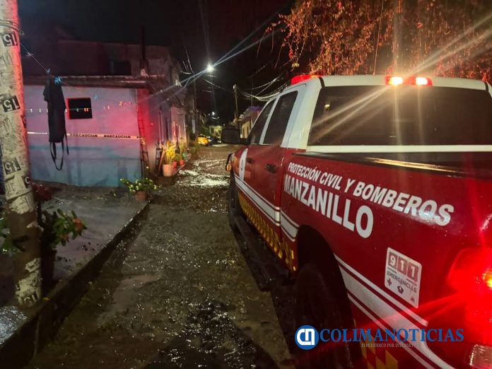 Primeras lluvias dejan inundaciones y caída de árboles en Manzanillo (5)