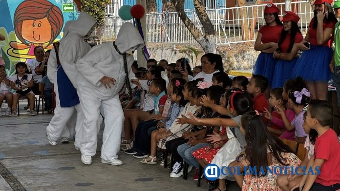 Realizan estudiantes del Bachillerato 13 actividades para festejar la infancia