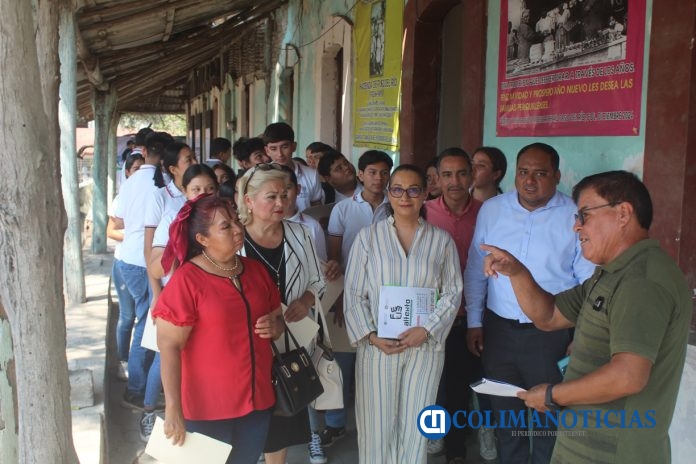 Visitan estudiantes ex hacienda Paso del Río, en Altexto 2025