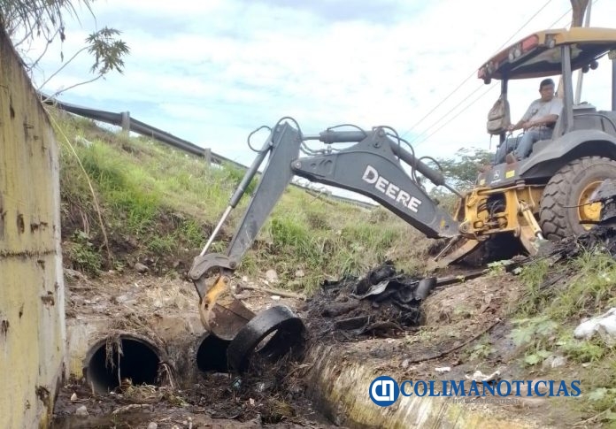 Ayuntamiento de Colima rehabilita colector pluvial