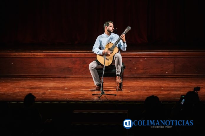 Carlos Viramontes y el dúo Martínez-Figueroa, en Guitarromanía 19_a
