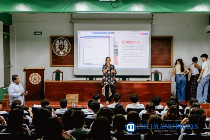 Conocen bachilleres tecnología y economía transpacífica
