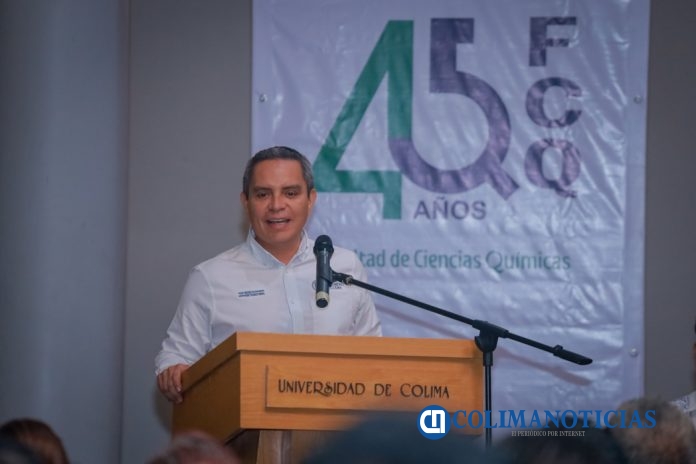 Cumple UdeC 45 años formando químicos_Rector