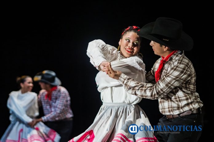 “Estudiantes a Escena Volumen 2”, del Bachillerato 4_baile