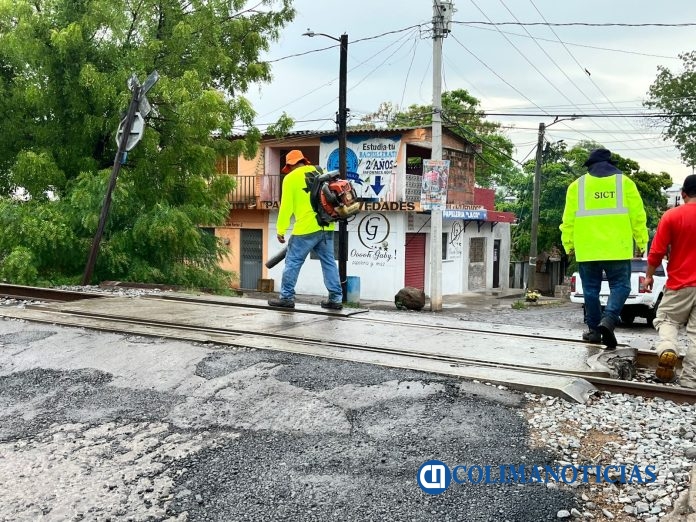 Mejoran cruce ferroviario en Calzada Aguilar y calle Francisco Ramírez en Coquimatlán