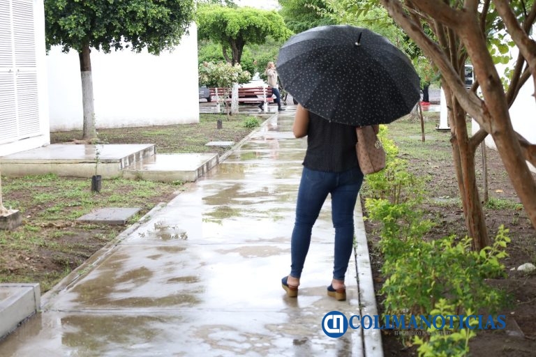 Se forma ciclón tropical frente a Guerrero; generará intensas lluvias en Colima