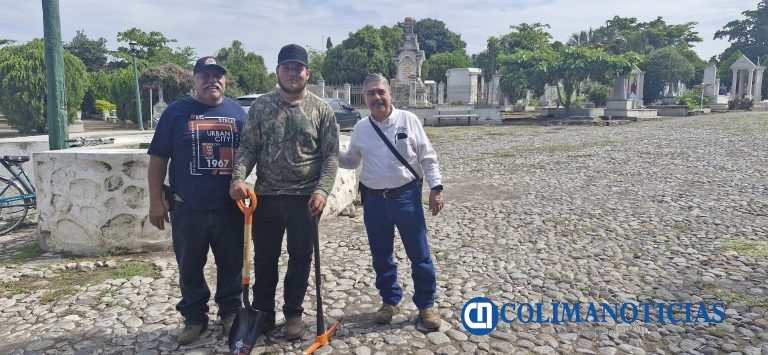 Panteón de Colima ya “está lleno”; Sindicato presentará propuesta para alargar vida útil