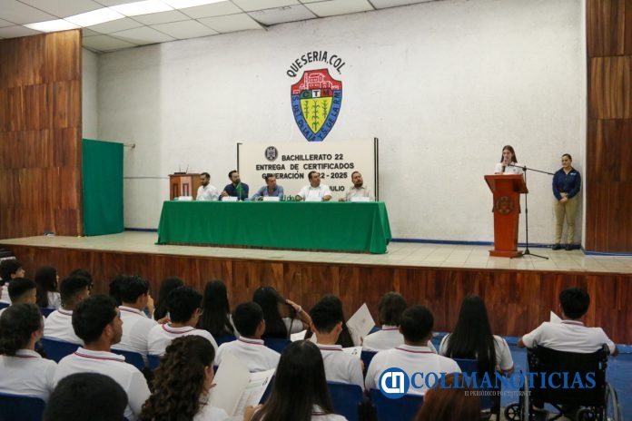 Bachillerato 22 de Quesería, ceremonia de egreso_a