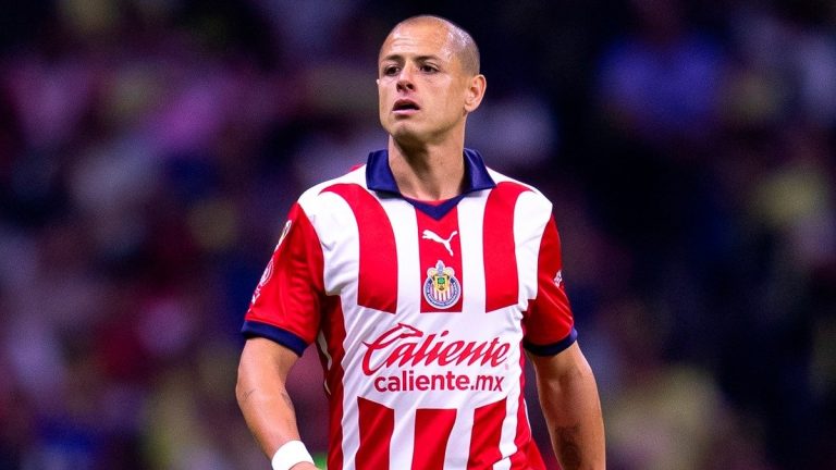 Chicharito, en el ojo del huracán: Chivas se deslindó de sus polémicos videos y FMF le impuso multa económica