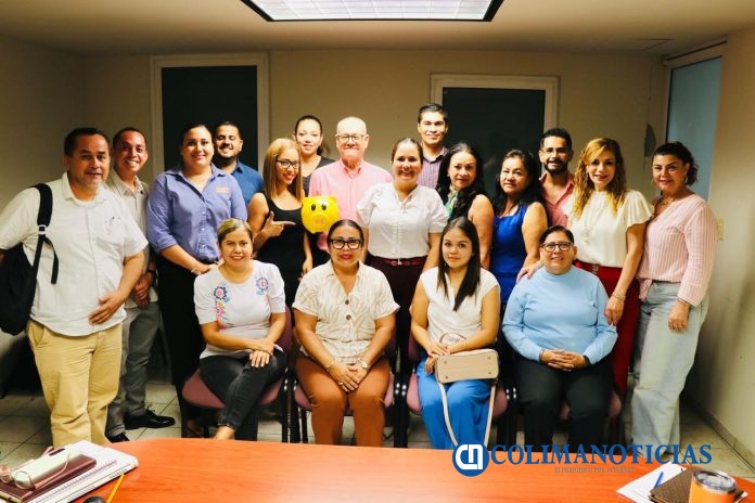 Educación Colima entrega 2 plazas se supervisión en Educación Básica