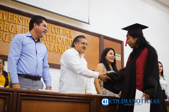 Egresan 155 estudiantes del Bachillerato 10_a