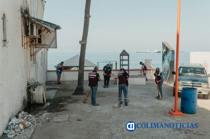 Inicia Gobierno de Rosi Bayardo programa de limpieza en accesos y frentes de playa