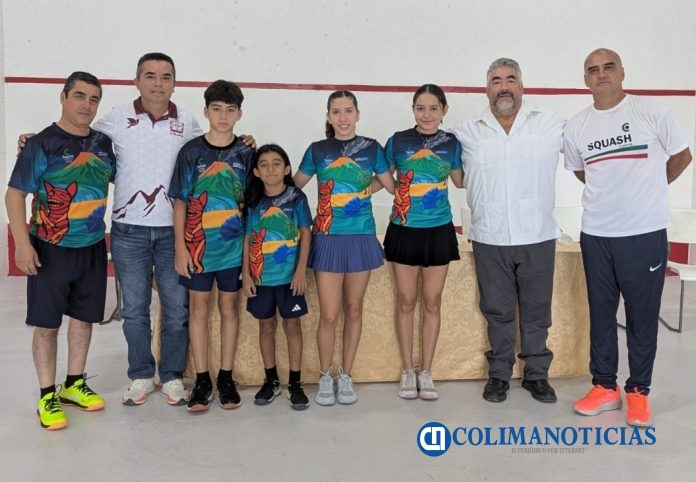 Jugadoras top nacional en squash ofrecen partido de exhibición en Colima (3)