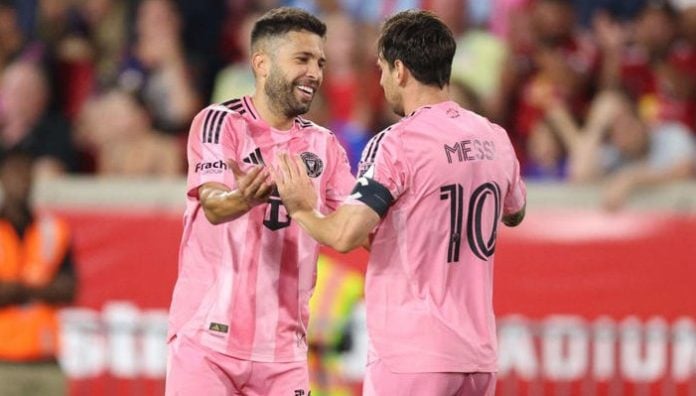 Messi y Jordi Alba