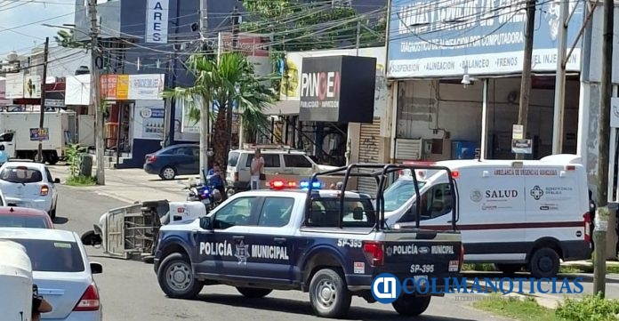 Motocicleta vs mototaxi en el Barrio V del Valle de las Garzas