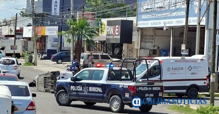 Motocicleta vs mototaxi en el Barrio V del Valle de las Garzas