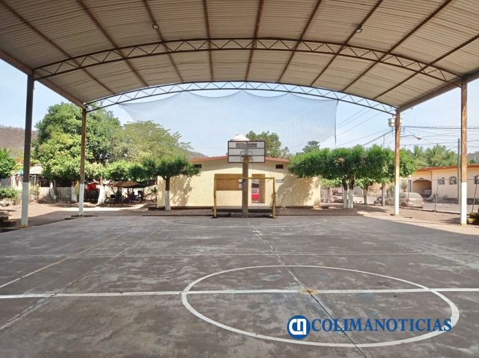 Recuperan espacios deportivos abandonados en Ixtlahuacán director de Deportes