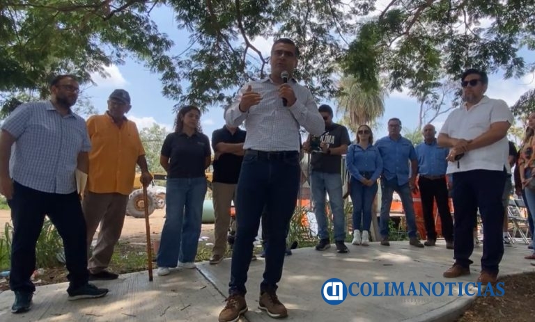 Alcalde de Colima Riult Rivera pide a ciudadanía ir a consumir productos en establecimientos cerca de obra Arco Norte