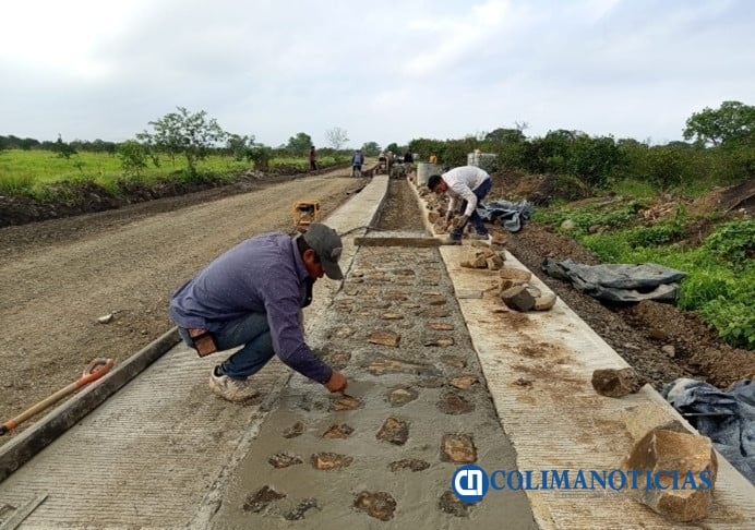 SICT el Programa de Caminos Artesanales en Colima