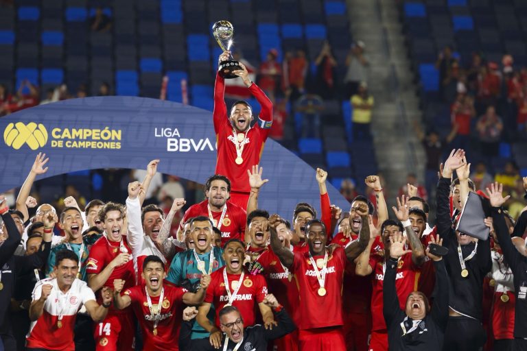 Toluca Gana el Campeón de Campeones Tras Golear 3-1 al América