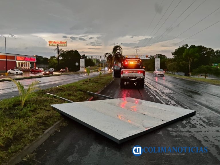 Sólo afectaciones materiales dejó el chubasco de este domingo en Colima; no hay reportes de personas lesionadas: UEPC