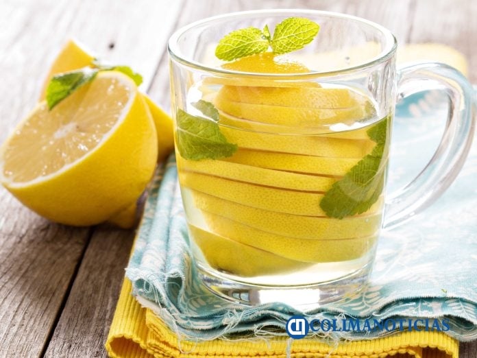Agua con Limón