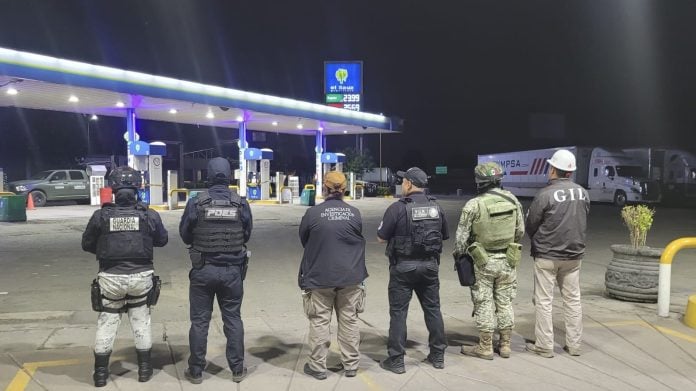 Catea FGR tres gasolinerías en Querétaro