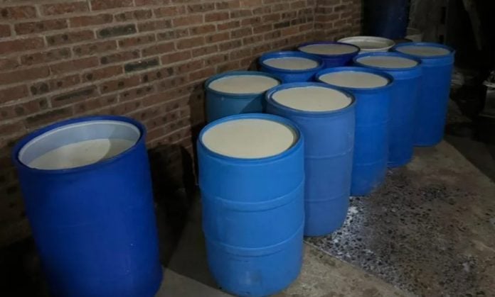 Crimen organizado ahora 'huachicolea' leche en Guanajuato; alertan riesgo para la salud pública