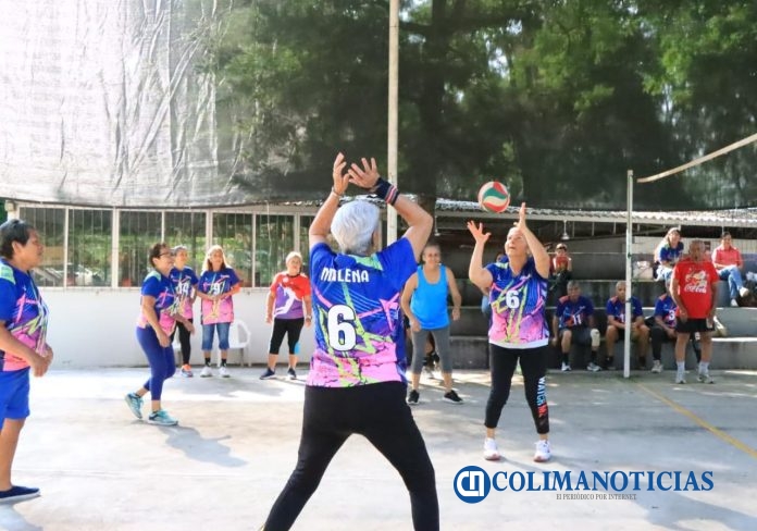 DIF Estatal Colima inicia actividades para celebrar a Personas Adultas Mayores (2)