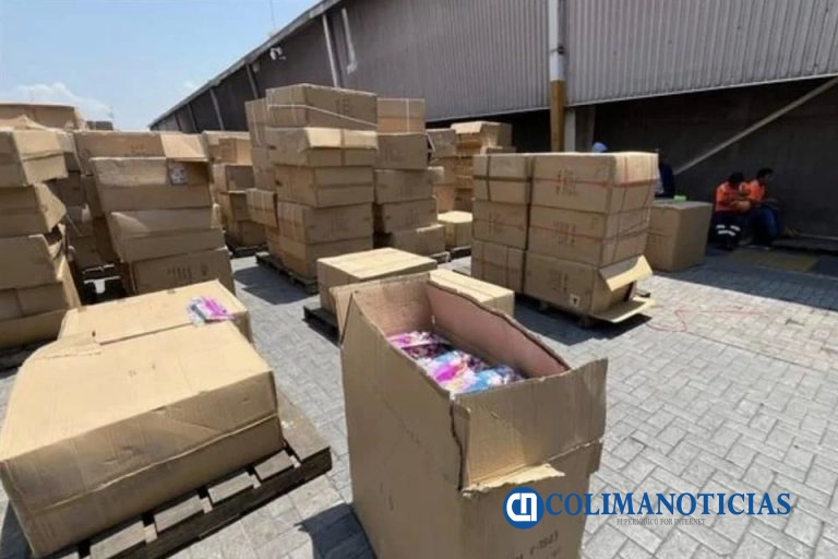 Decomisan en Manzanillo cargamento de “juguetes piratas”