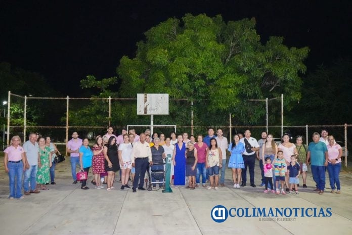 Entrega Tey rehabilitación del alumbrado público