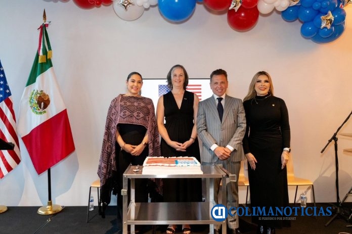 Gobernadora de Colima asiste como invitada especial a la celebración del Aniversario de la Independencia de Estados Unidos