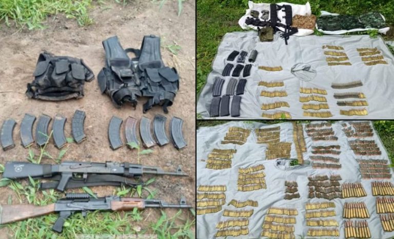 Militares decomisan granadas, armas y municiones en San Ignacio, Sinaloa