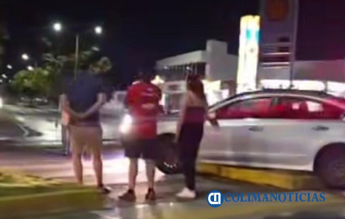 Incidente camellón central del boulevard.