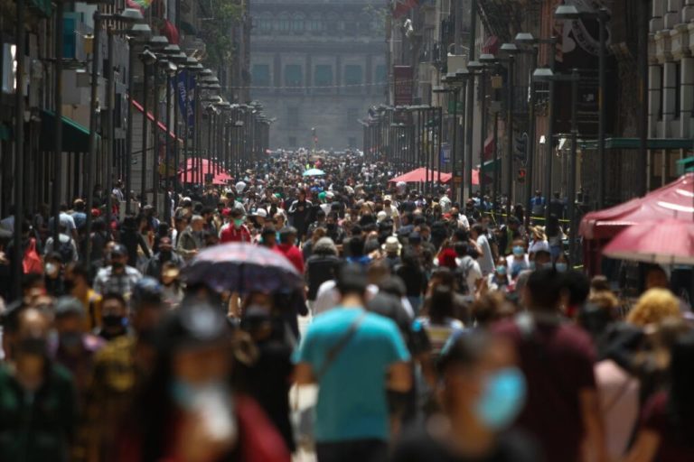 Inegi reporta disminución de pobreza entre 2022 y 2024