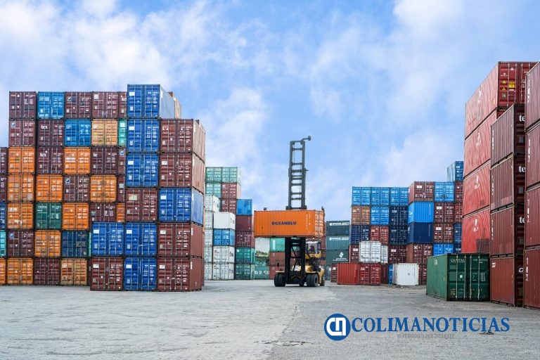 El Puerto de Manzanillo mantiene su tendencia de superar los 4 millones de TEUs movilizados este año