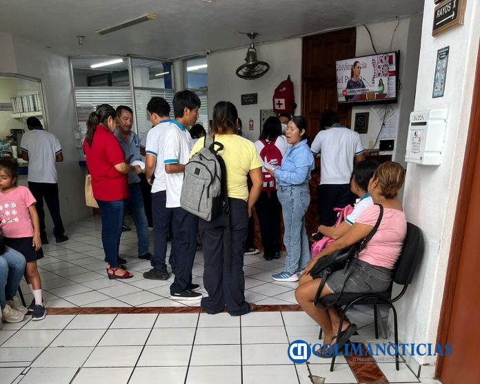 17 Estudiantes del Cet del Mar Manzanillo se intoxican al ingerir vidrios en los alimentos