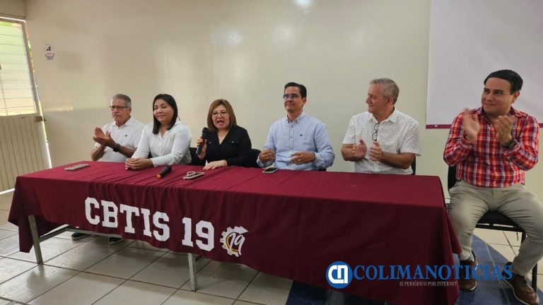 Cambio en CBTis 19, Erik Fernando Figueroa Romero nuevo director y Erika Vuelvas Acuña subdirectora