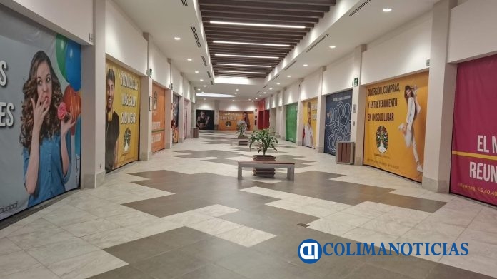 Crisis en Plaza Alameda solo dos negocios operan de 80 locales en Tecomán