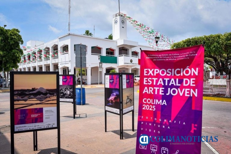 Talento de Letras y Comunicación brilla en la Exposición Estatal de Arte Joven 2025